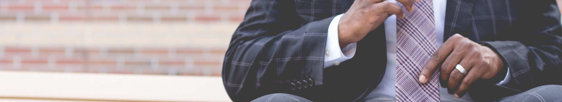 THE SAINT SUIT COMPANY